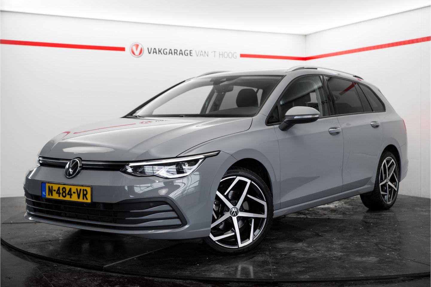 Volkswagen Golf Variant - 1.0 eTSI Life 1.0 eTSI Life - AutoWereld.nl