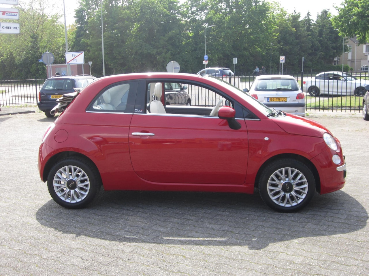Fiat 500 C - 1,2 Lounge cabrio, PDC, Bovag garantie Fiat Fiat 500  1,2 Lounge cabrio, PDC, Bovag garant