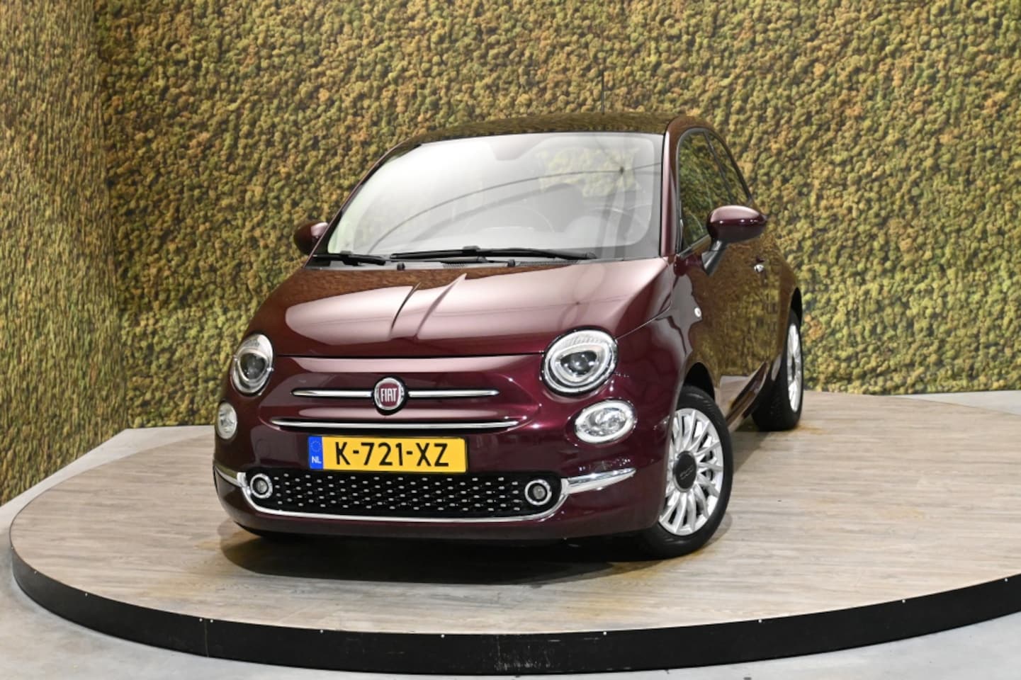Fiat 500 - 1.2 Lounge | PDC | Panorama | Bordeaux - AutoWereld.nl