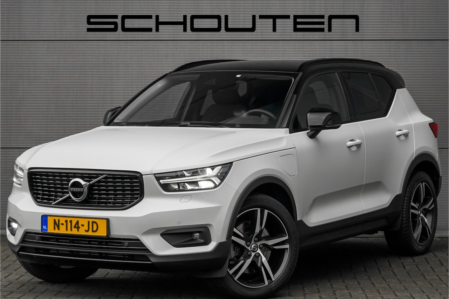 Volvo XC40 - 1.5 T5 Recharge Expression Camera Trekhaak ACC - AutoWereld.nl