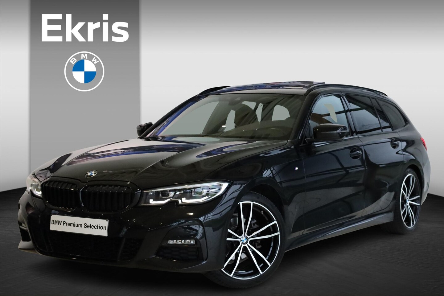 BMW 3-serie Touring - 318i High Executive | M Sport | Elektrische Trekhaak | Glazen panoramadak | Achteruitrijca - AutoWereld.nl
