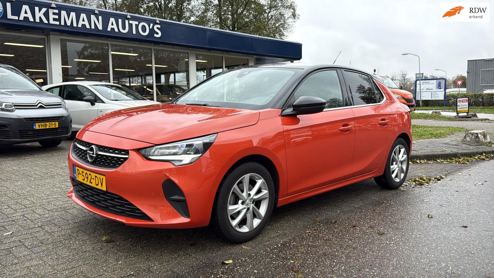 Opel Corsa - 1.2 Elegance Orangeline AUTOMAAT Carplay Huurkoop Inruil APK Garantie - AutoWereld.nl