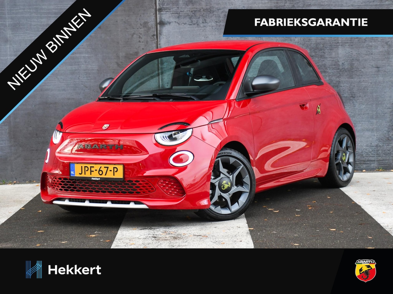 Abarth 500 - Urban 42kWh 156pk Automaat NAVI | CAMERA | CRUISE | DODE HOEK | KEYLESS ENTRY | USB - AutoWereld.nl