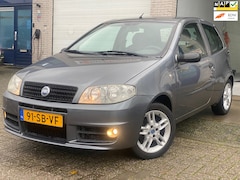 Fiat Punto - 1.2 Navigator/3drs/nap/3e EIG/ dealonderhouden/ 1jaar apk/ airco/ EL-ramen/zeer nette auto