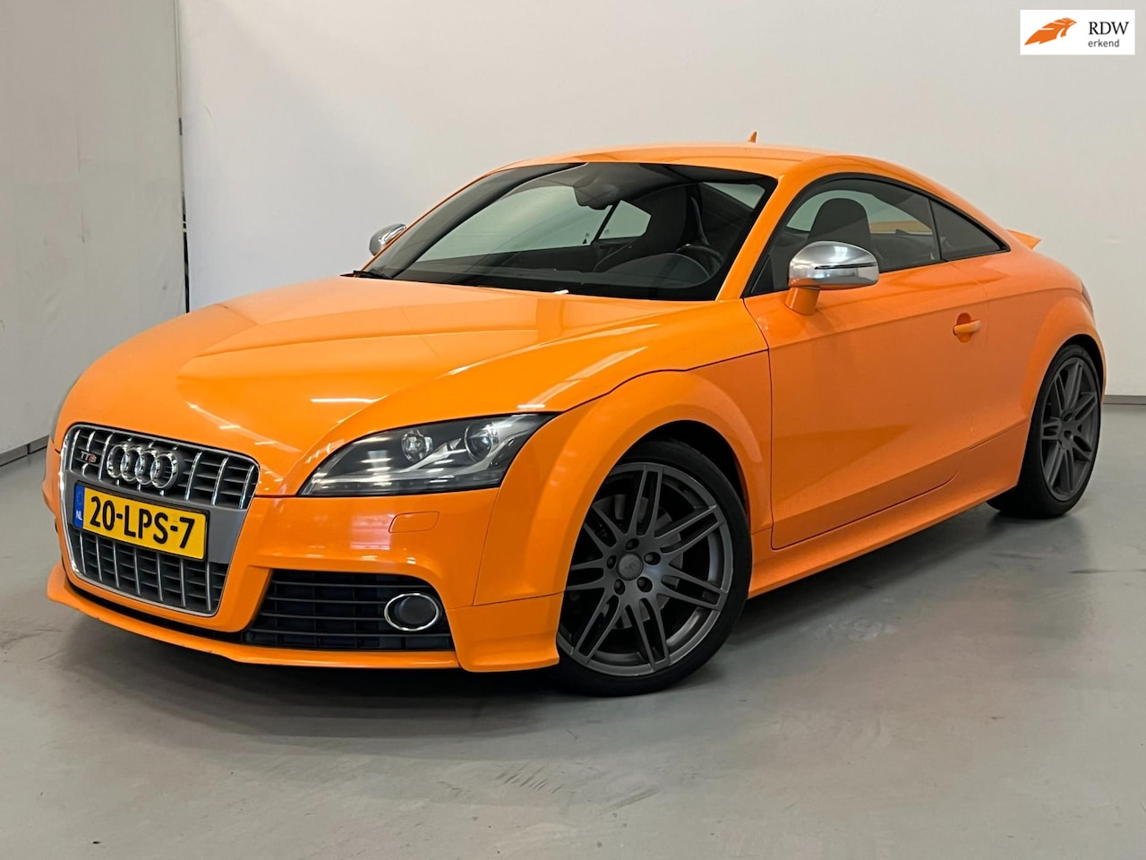 Audi TTS - 2.0 T / Bose / Youngtimer / Navi / Stoelverwarming - AutoWereld.nl