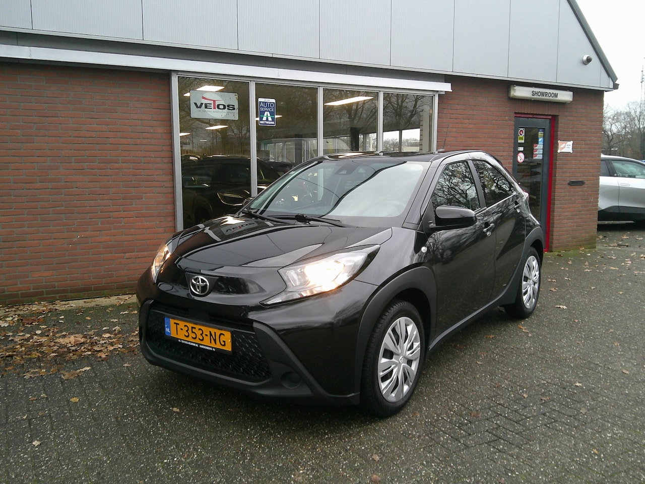Toyota Aygo X - 1.0 VVT-i MT play 1.0 VVT-i MT Play - AutoWereld.nl