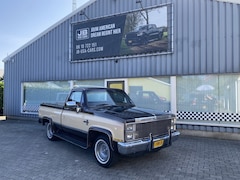 Chevrolet C10 - Short-Bed Fleetside V8 Oldtimer Zeer netjes