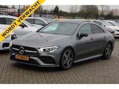 Mercedes-Benz CLA-Klasse - 180d AUT7 AMG NIGHT PAKKET PANORAMADAK SFEER KEY-LESS GO CARPLAY TREKHAAK