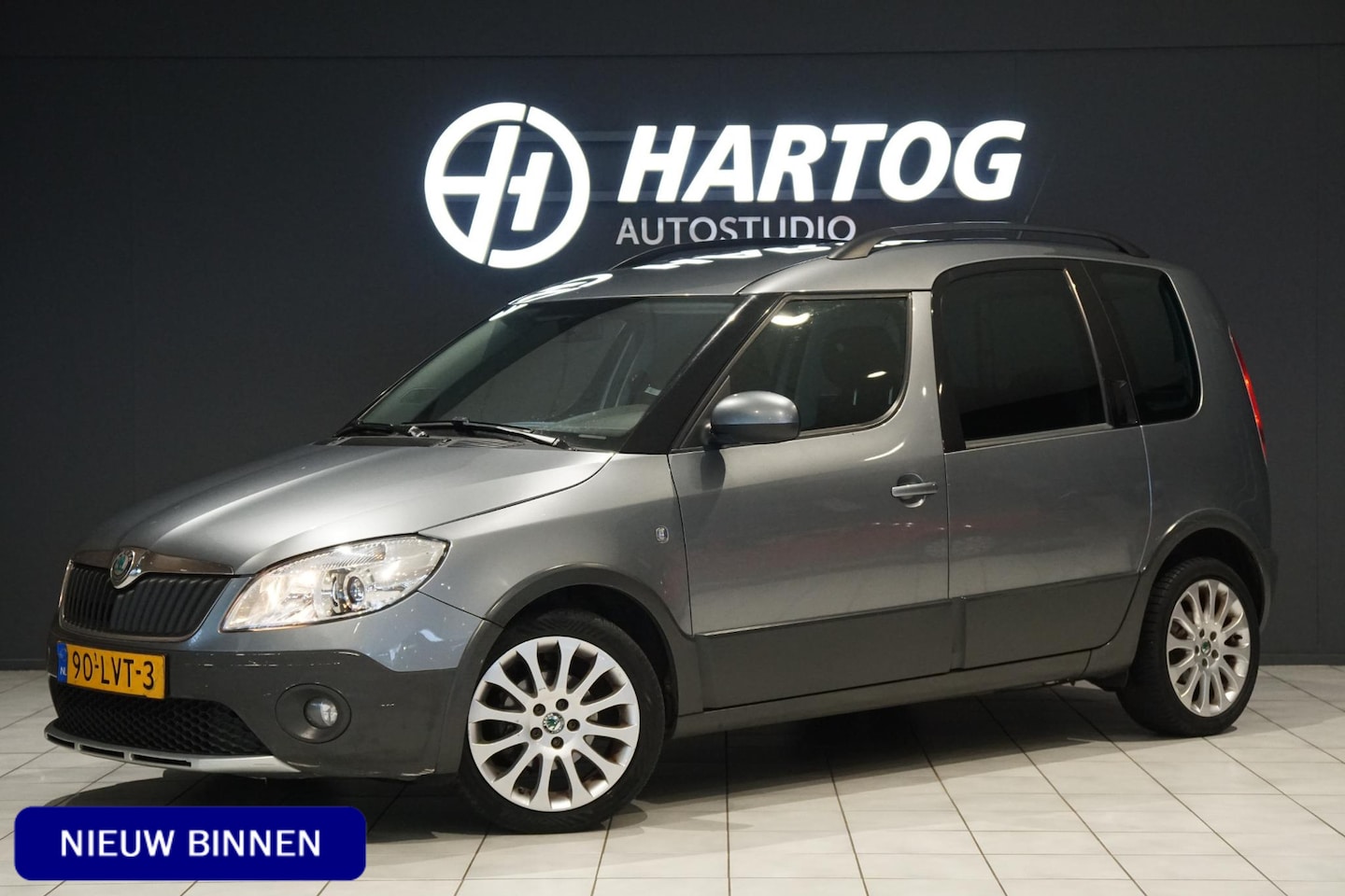 Skoda Roomster - 1.2 TSI Ambition + CRUISE CONTROL / PDC / AIRCO - AutoWereld.nl