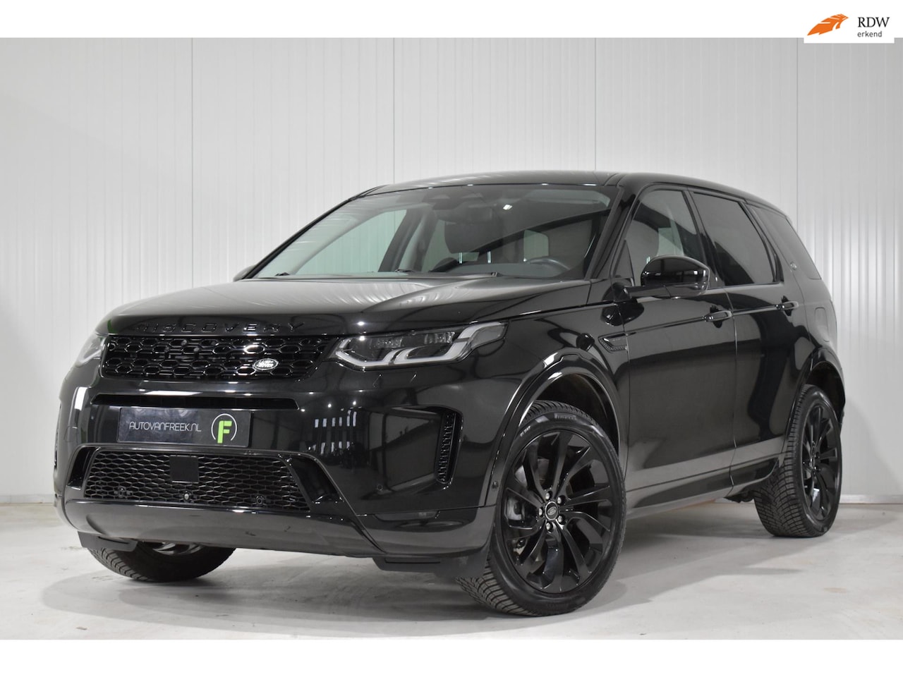 Land Rover Discovery Sport - P300e 1.5 R-Dynamic SE Black Pack | PANO |ADAPT CRUISE | TREKHAAK |MEREDIAN | VIRTUAL | 1E - AutoWereld.nl