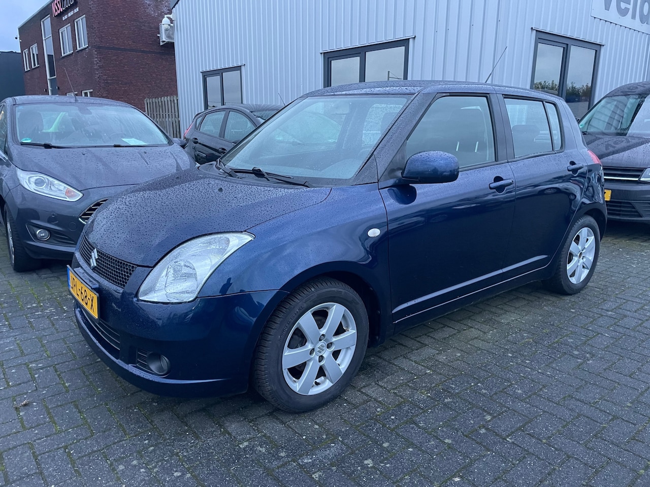 Suzuki Swift - 1.3 Exclusive AUTOMAAT bouwjaar 2009 - AutoWereld.nl