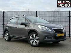 Peugeot 2008 - 1.2 PureTech Style Trekhaak Navi