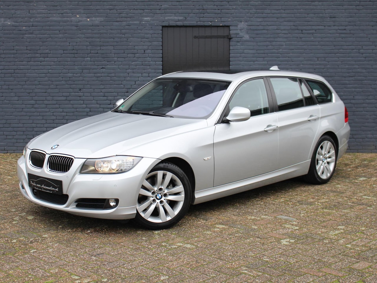 BMW 3-serie Touring - 325i High Executive LCI volledig BMW onderhouden - AutoWereld.nl