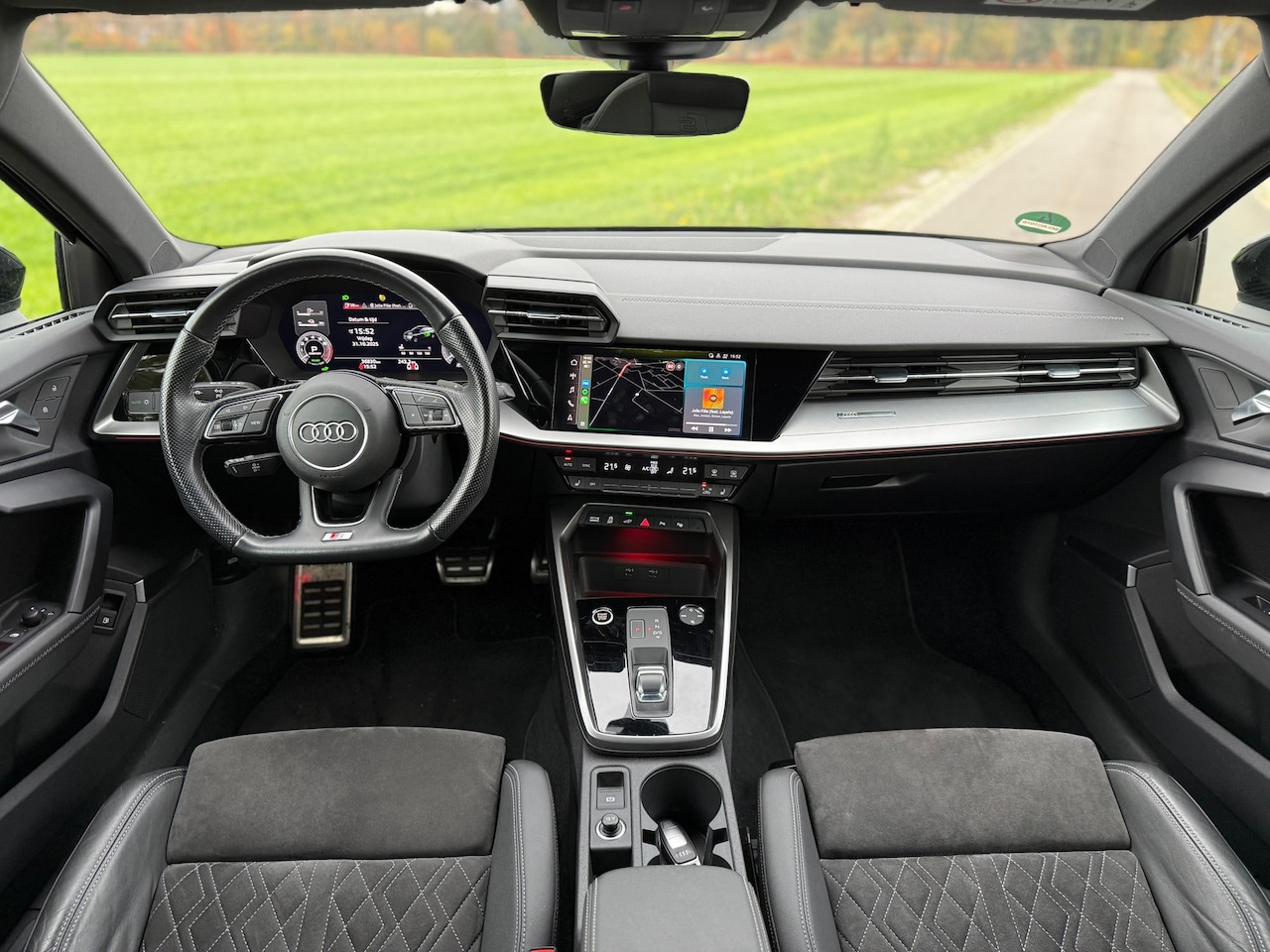 Audi A3 Sportback - 45 TFSI e S edition Competition 3x s-line/stoelverw/ambient/b&o - AutoWereld.nl