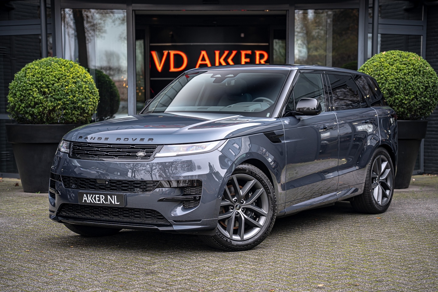 Land Rover Range Rover Sport - LANDROVER P460e Dynamic SE | Vierwielsturing | Black Pack | Stoelventilatie | Meridian 3D - AutoWereld.nl