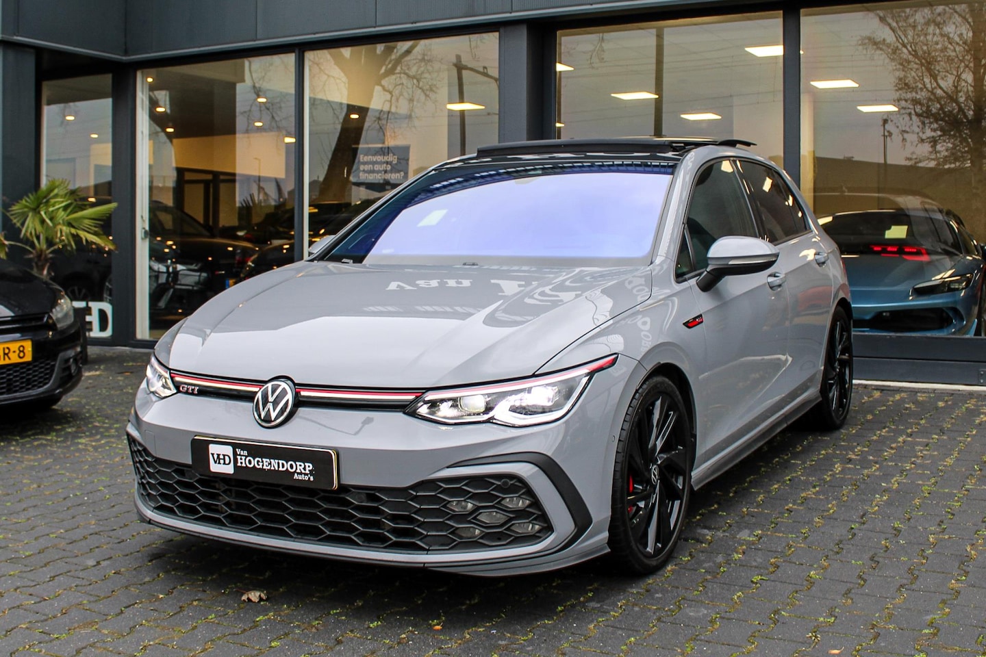 Volkswagen Golf - 2.0 TSI GTI PANO HUD H&K CAMERA IQ-LIGHT LEER - AutoWereld.nl