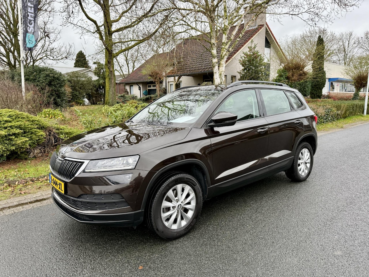 Skoda Karoq - 1.5 TSI 150PK DSG•Trekhaak - AutoWereld.nl