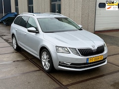 Skoda Octavia Combi - 1.4 TSI Business, Navi, Led, super netjes, NAP