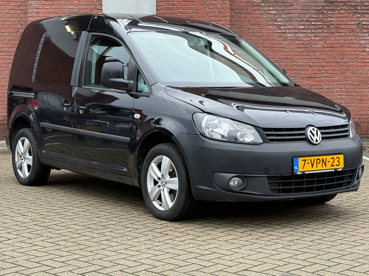 Volkswagen Caddy - 2.0 TDI|AUTOMAAT|LEDER|CLIMA|NAVI|TREKHAAK - AutoWereld.nl