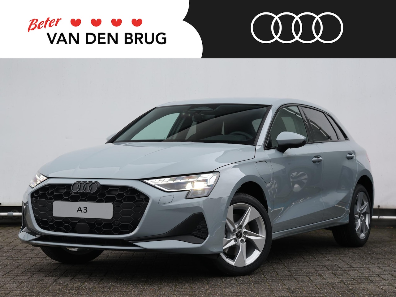 Audi A3 Sportback - Advanced edition 40 TFSIe 150 kW / 204 PK | Optiek zwart | Privacy glas | Ambiente verlich - AutoWereld.nl