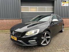 Volvo V60 - 2.0 T3 150PK Summum R-Design / Trekhaak / PDC A