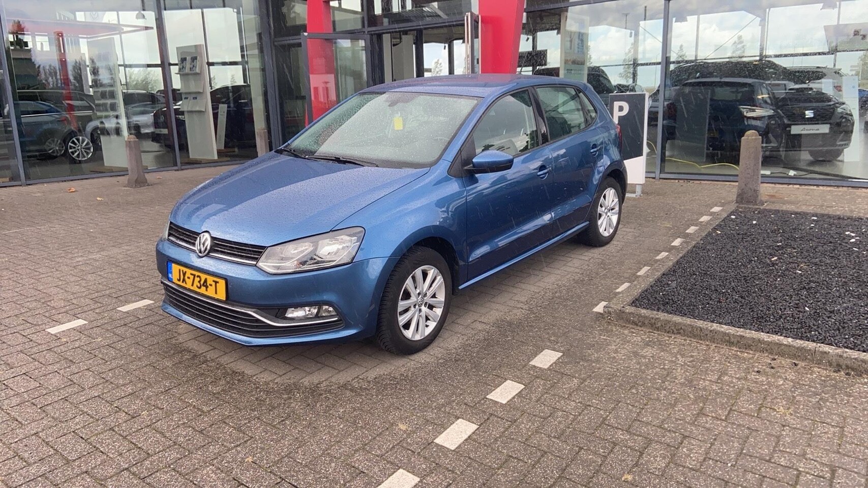 Volkswagen Polo - 1.2 TSI Comfortline 66KW/90PK, Airco, navigatie, spiegelpakket, 15 incl LMV, Lederen multi - AutoWereld.nl