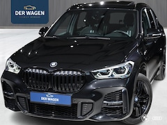 BMW X1 - xDr25e M SPORT BLACK ED. / PANODAK / ACC / HEADUP / MEMORY / TREKHAAK / CARPLAY / 18"