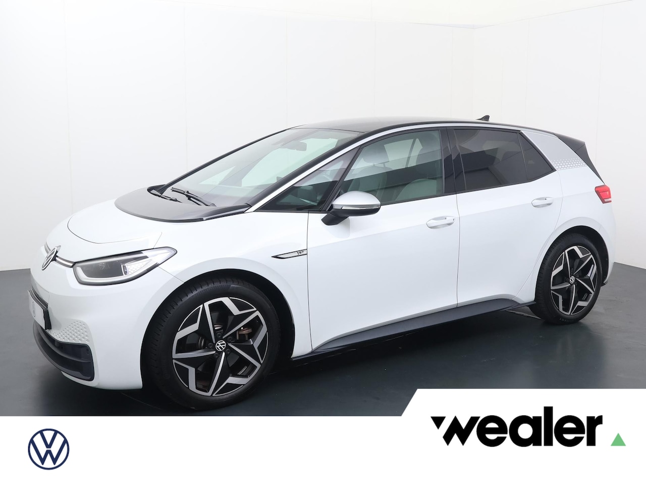 Volkswagen ID.3 - First Plus 58 kWh | 204 PK | SoH 90% | Navigatiesysteem | Matrix LED koplampen | Achteruit - AutoWereld.nl