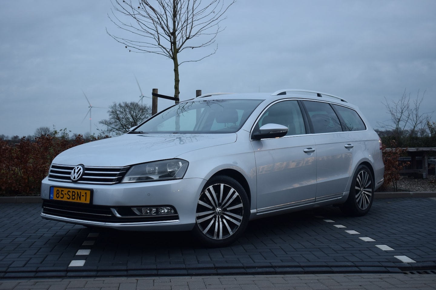 Volkswagen Passat Variant - 1.4 TSI 122pk DSG Highline | Leer | Trekhaak - AutoWereld.nl