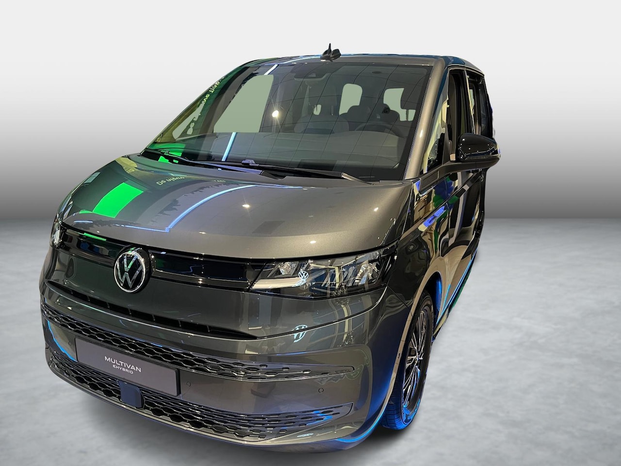 Volkswagen Multivan - Bedrijfswagens Economy Business L2 1.5 Ehybrid 180kW DSG 4 motion | Familie pakket | We co - AutoWereld.nl
