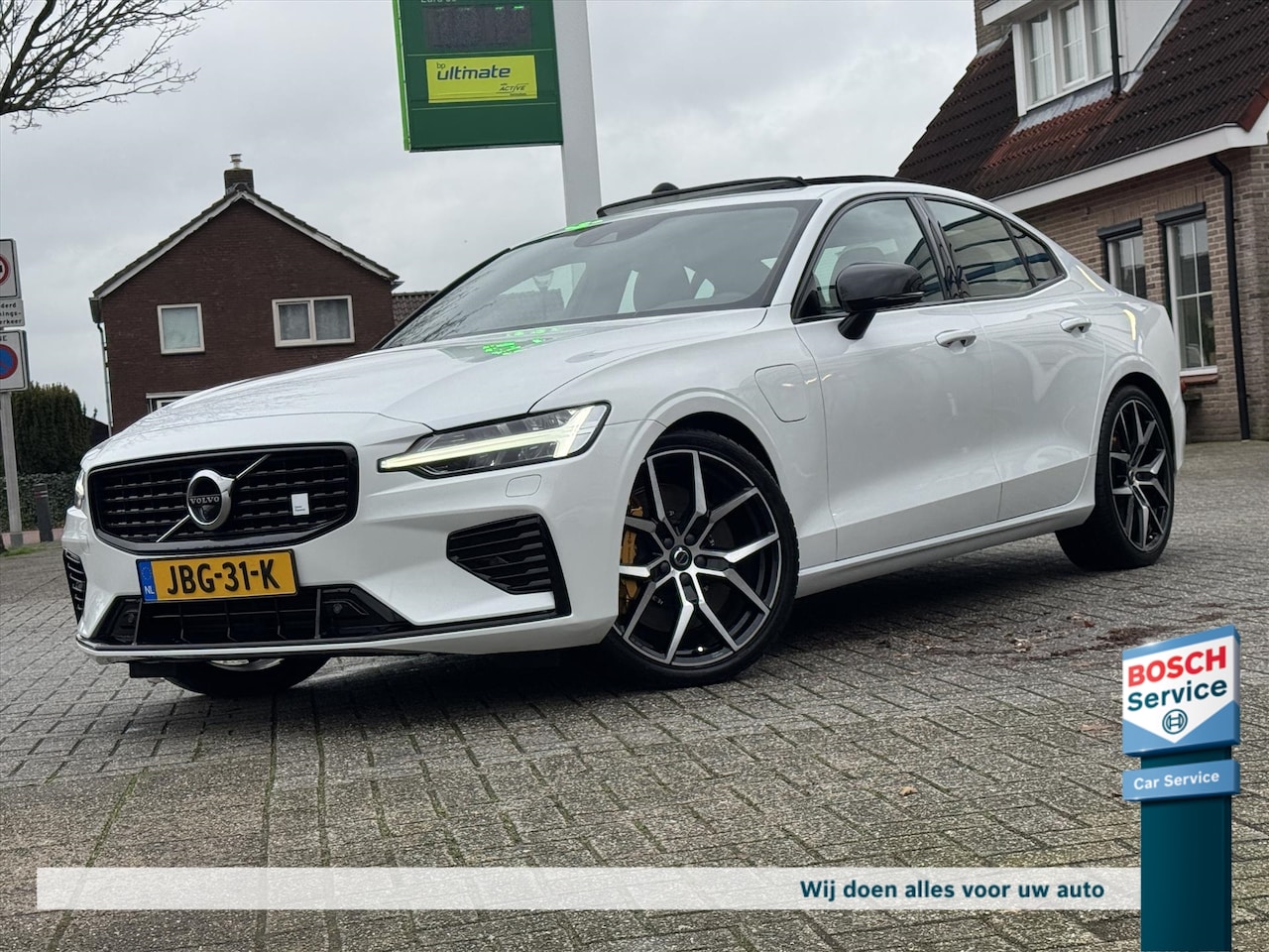 Volvo S60 - 2.0 T8 AWD Polestar Engineered / Panoramadak / Keyless / Head-up / Bowers&Wilkens / 360*Ca - AutoWereld.nl
