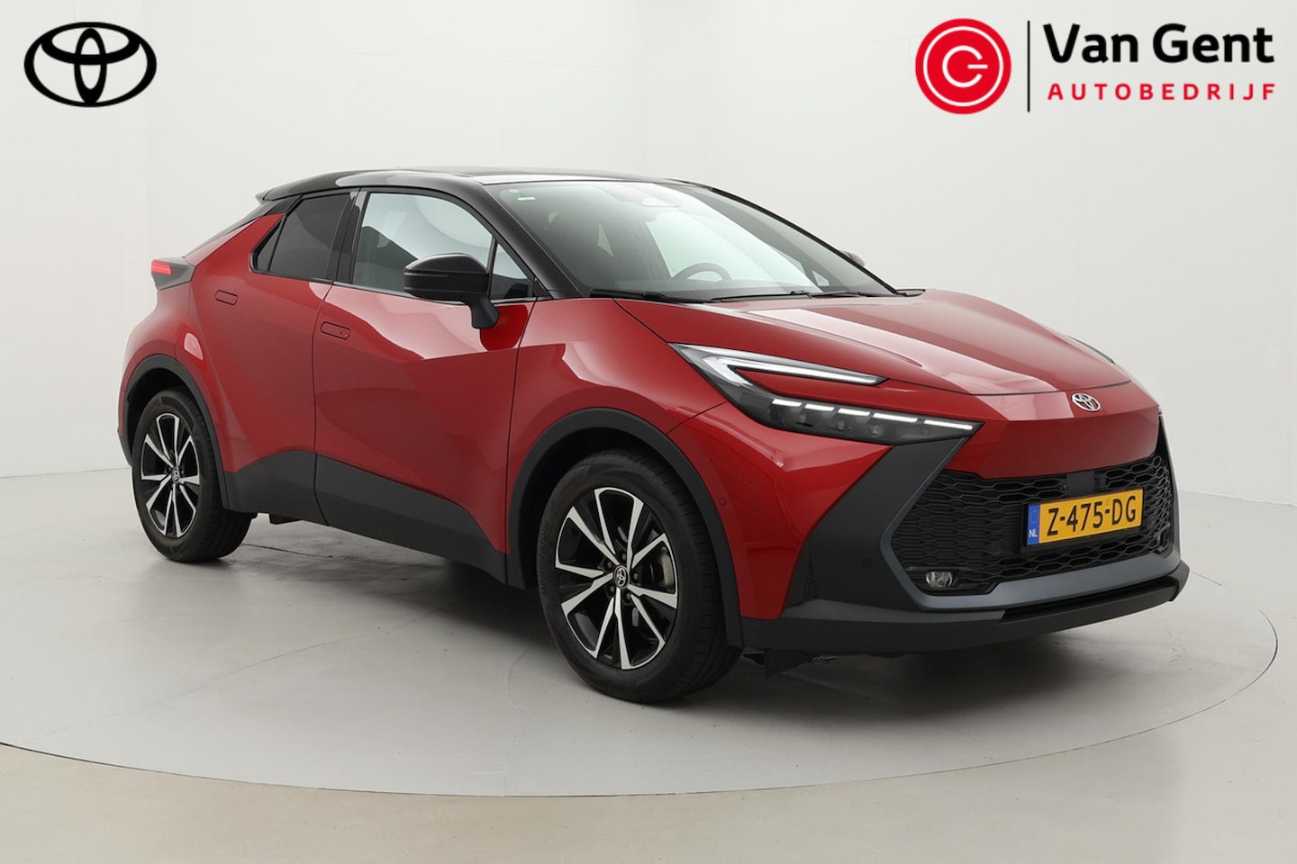 Toyota C-HR - 2.0 Hybrid 200 First Edition | Navigatie | 360 camera | Dodehoek detectie | Full LED | Ada - AutoWereld.nl