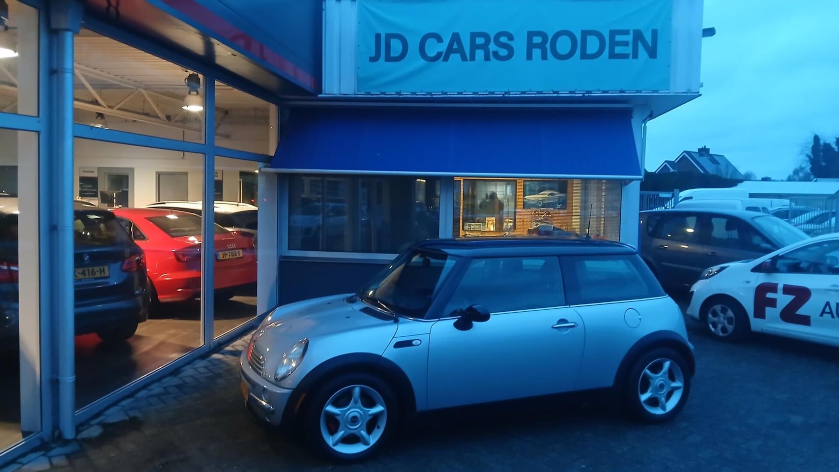 MINI Cooper - Mini 1.6 Cooper! Luxe! Netjes koopje! Nw apk! - AutoWereld.nl