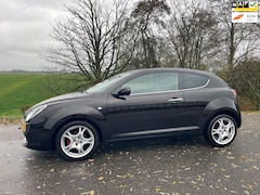 Alfa Romeo MiTo - 0.9 TwinAir Distinctive Nwe. APK LM. Velgen, Leder intr