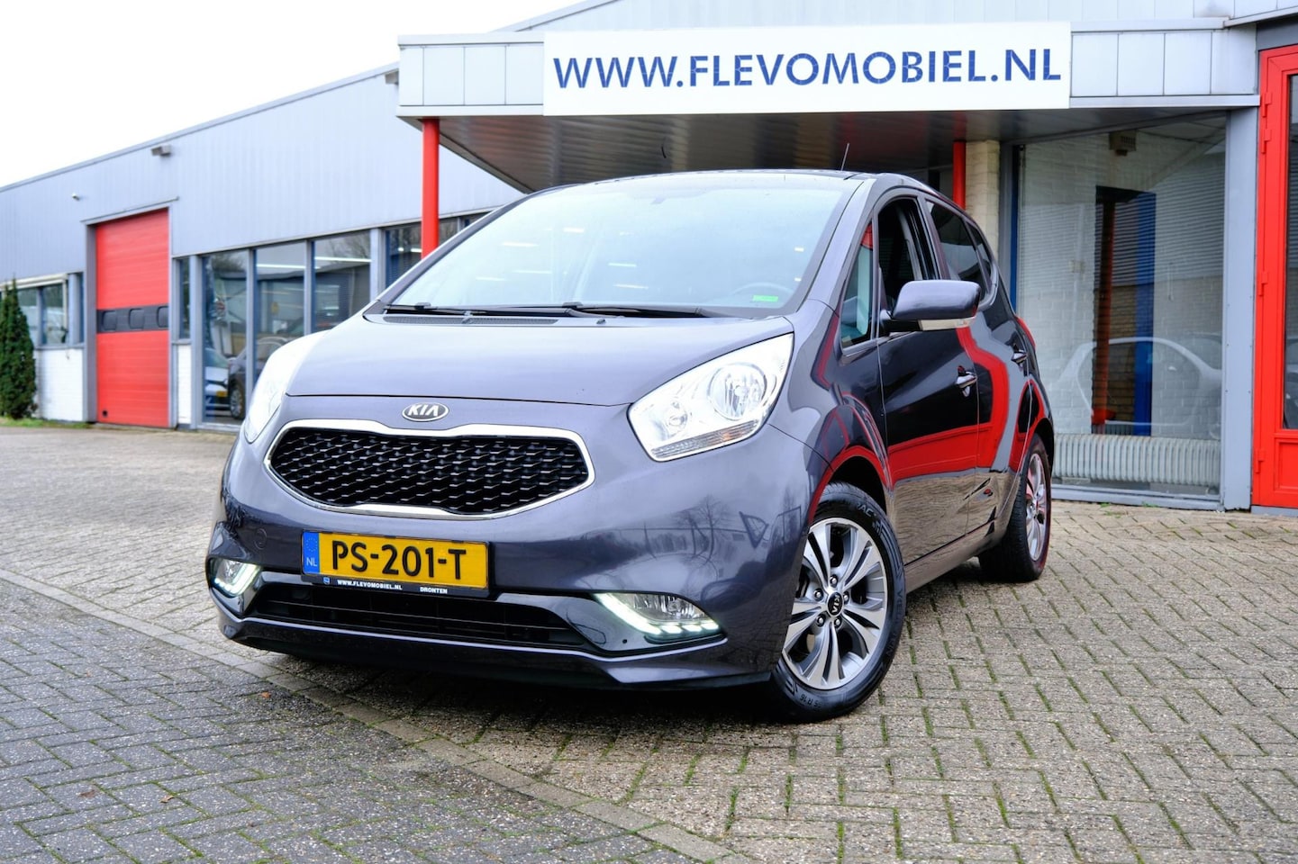 Kia Venga - 1.4 CVVT Summer Edition Pano|1e Eig|Navi|Clima|Cam|LMV - AutoWereld.nl