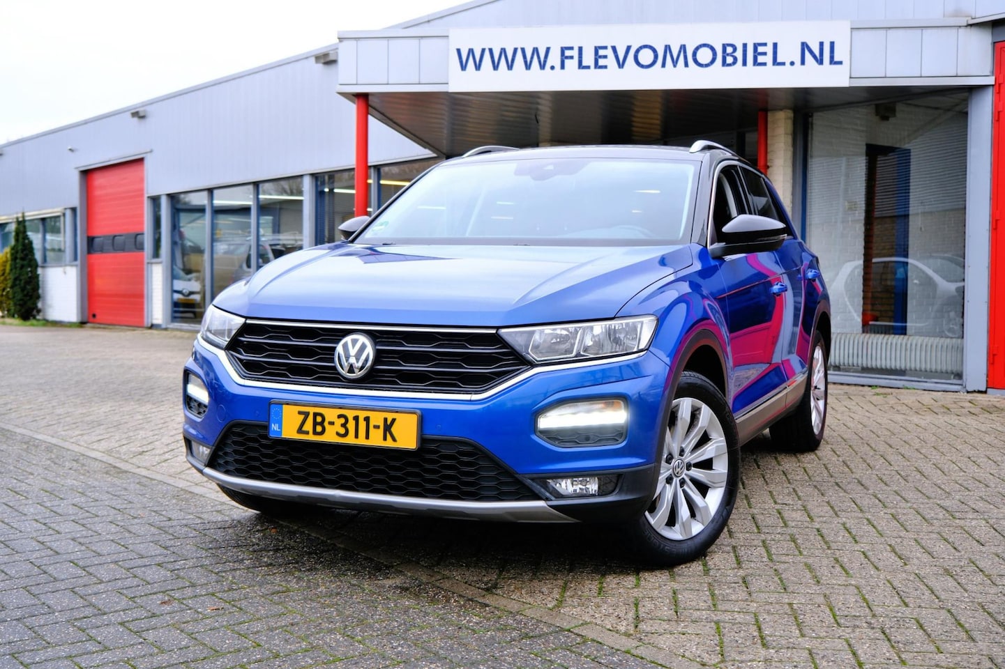 Volkswagen T-Roc - 1.0 TSI Style Navi|Adapt.Cruise|Clima|LMV - AutoWereld.nl