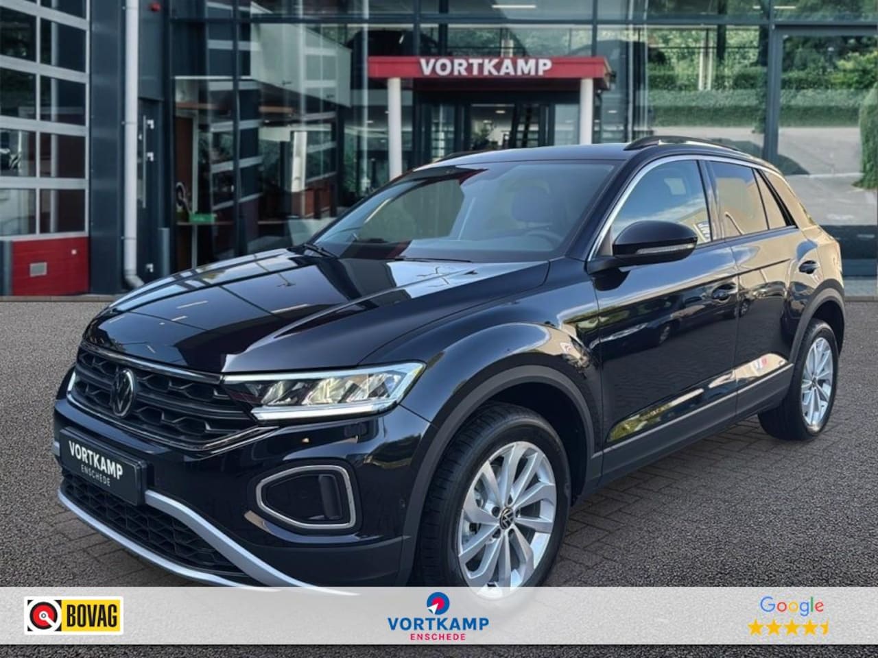 Volkswagen T-Roc - 1.5 TSI DSG LIFE TREKHAAK/CAMERA/CARPLAY/ACC/STOELVERW - AutoWereld.nl