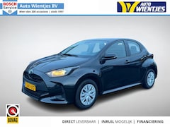 Toyota Yaris - 1.5 Hybrid | Active 5-Drs | Airco | Camera | Carplay
