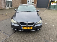 BMW 3-serie - 318i Business Line