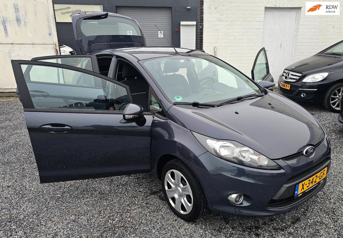 Ford Fiesta - 1.25 Trend km 137.000 airco - AutoWereld.nl