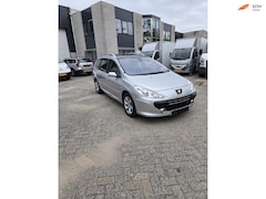 Peugeot 307 SW - 2.0 HDiF Premium NAV