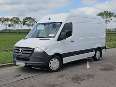 Mercedes-Benz Sprinter - 314 2.2 CDI L2H2 Airco Mbux Trekhaak Camera Navi Euro6 143 PK