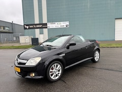Opel Tigra TwinTop - 1.4-16V Cosmo Automaat 90 PK