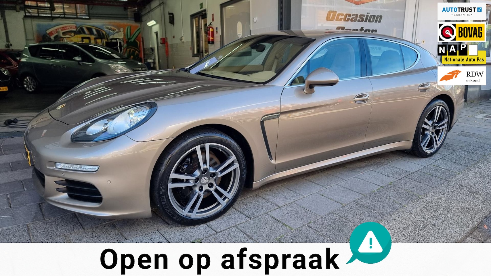 Porsche Panamera - 3.0 S E-Hybrid nederlandse auto dealer onderhouden - AutoWereld.nl