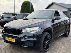 BMW X6 - 5.0i X-Drive V8 2015 Zwart 22" Velgen M-Pakket