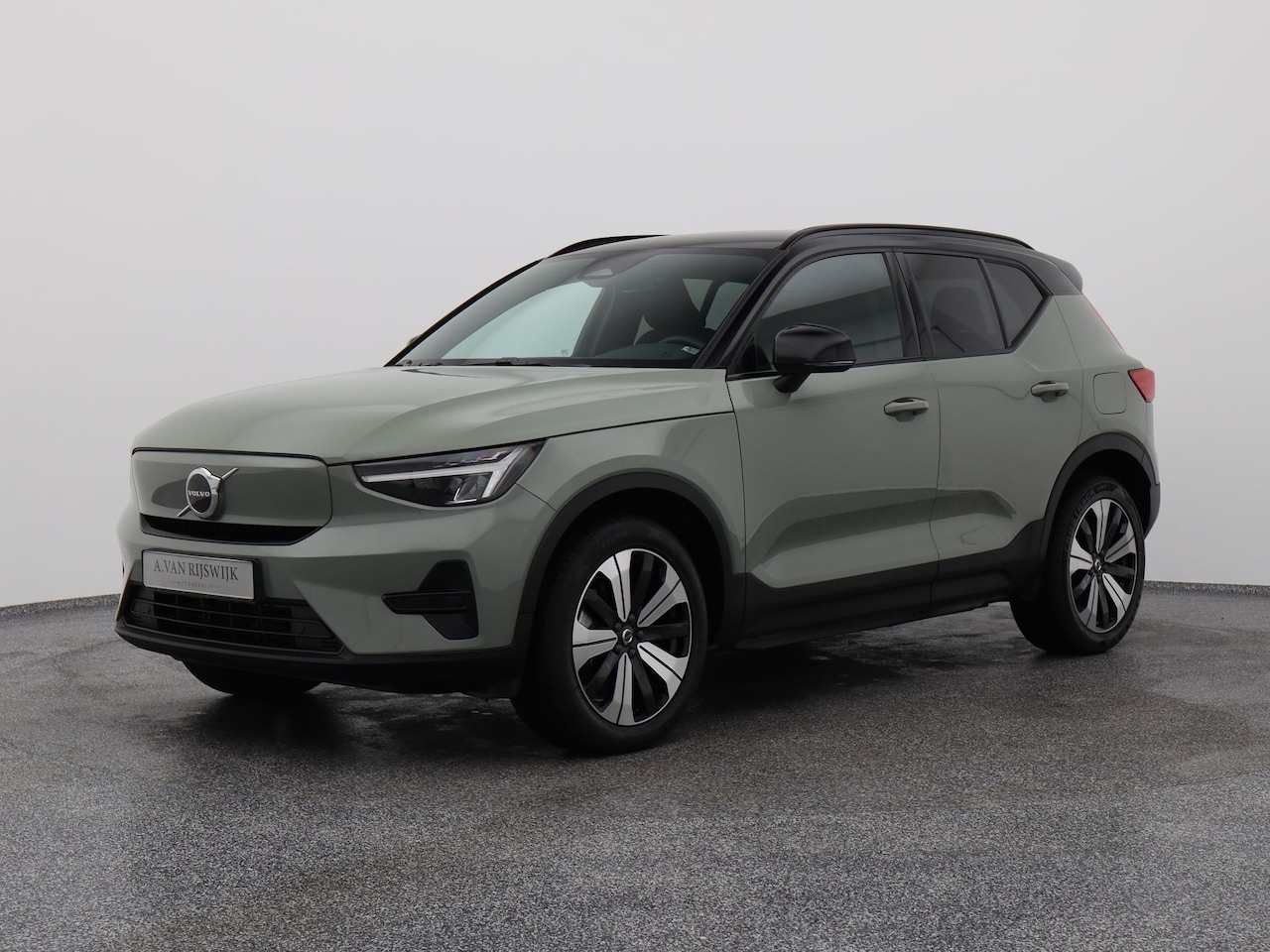 Volvo XC40 - Recharge Core | CAMERA | STOEL- EN STUURVERW. | FACELIFT - AutoWereld.nl