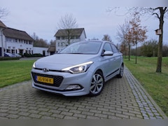 Hyundai i20 - 1.2 HP i-Motion Premium | Pano | Cruise Control |