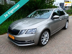 Skoda Octavia - 1.0 TSI 116pk Style Automaat 2e eig. Navi PDC Xenon Historie