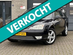 Ford Mondeo Wagon - 1.8-16V Platinum / Voorruit verwarming / Stoelverwarming / Clima / Navi / PDC / 2De Eigena