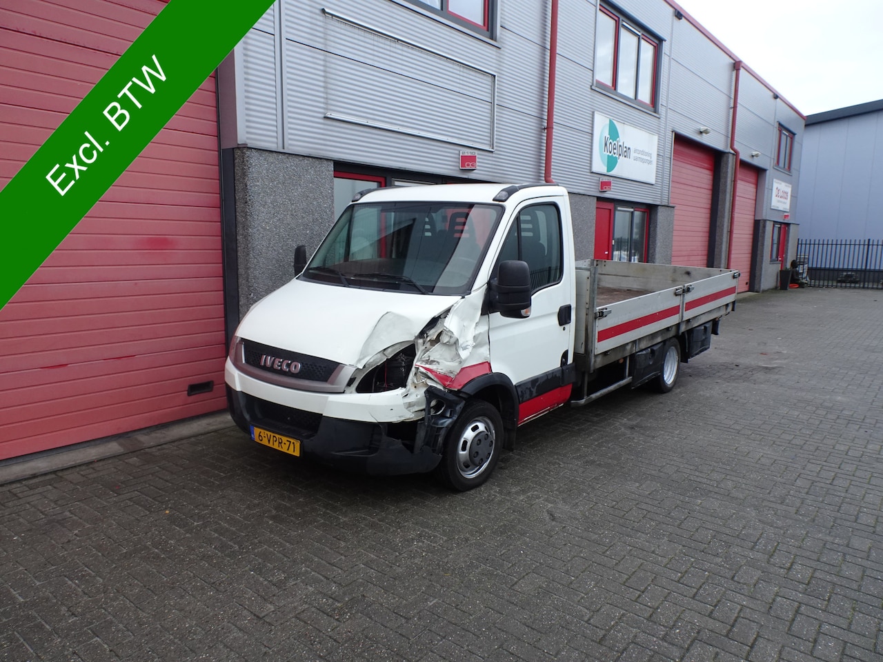 Iveco Daily - 35C15 375 3 zits 425 x 218 x 40 open laadbak - AutoWereld.nl